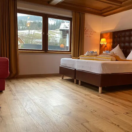 Skirast - Kirchberg Hotel